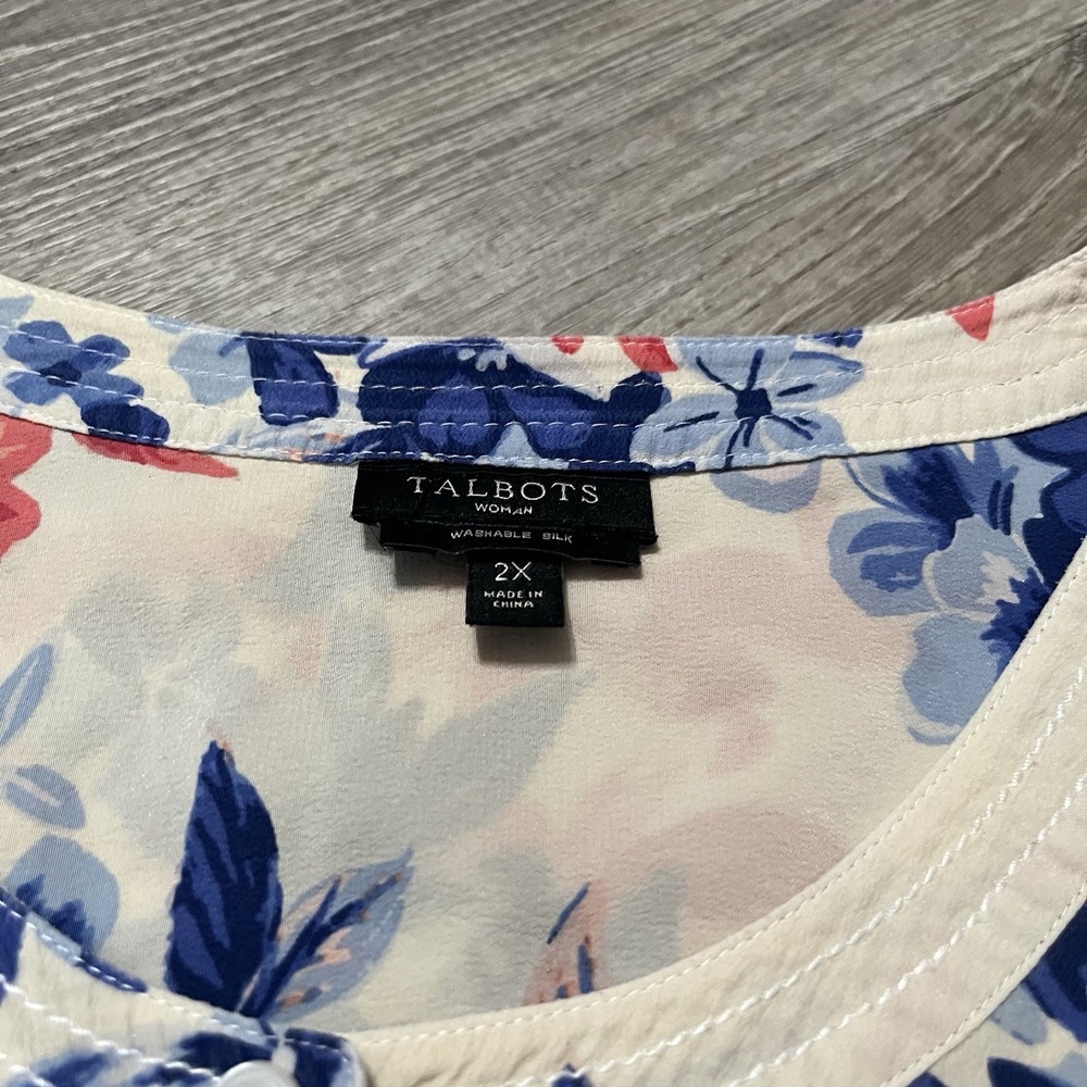 TALBOTS SZ 2X Floral Print Washable Silk Blouse Top - Picture 2 of 5